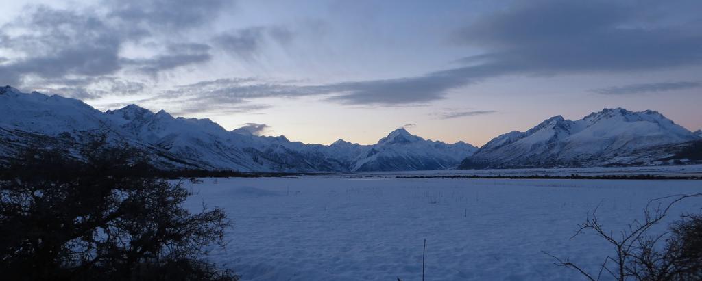 Glentanner Park Centre Otel Aoraki / Mount Cook Dış mekan fotoğraf