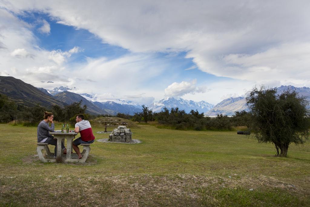 Glentanner Park Centre Otel Aoraki / Mount Cook Dış mekan fotoğraf