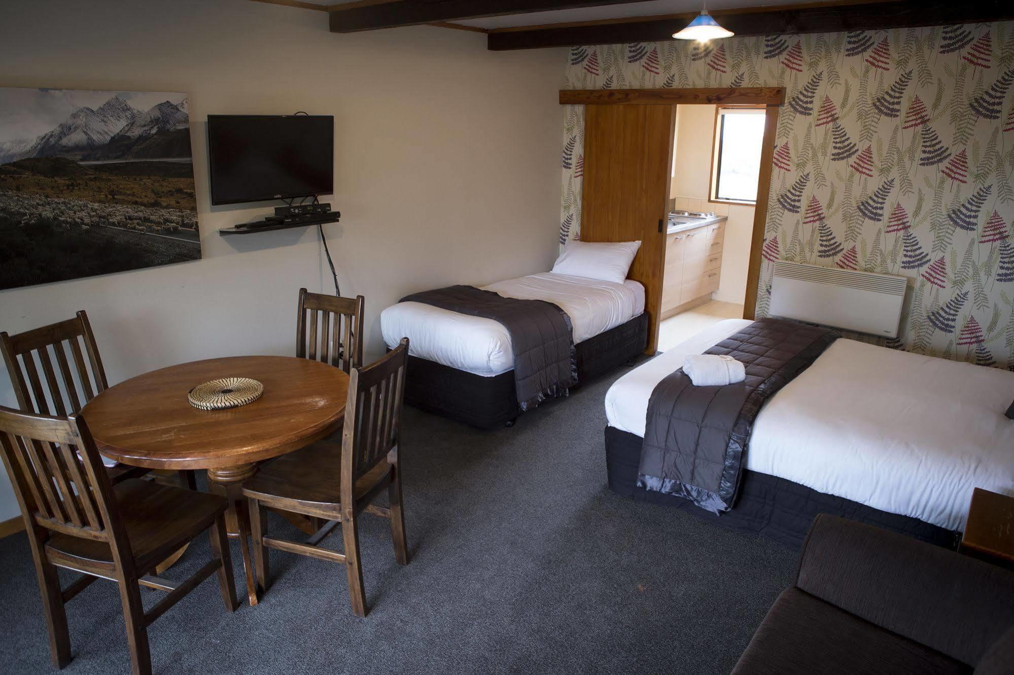 Glentanner Park Centre Otel Aoraki / Mount Cook Dış mekan fotoğraf